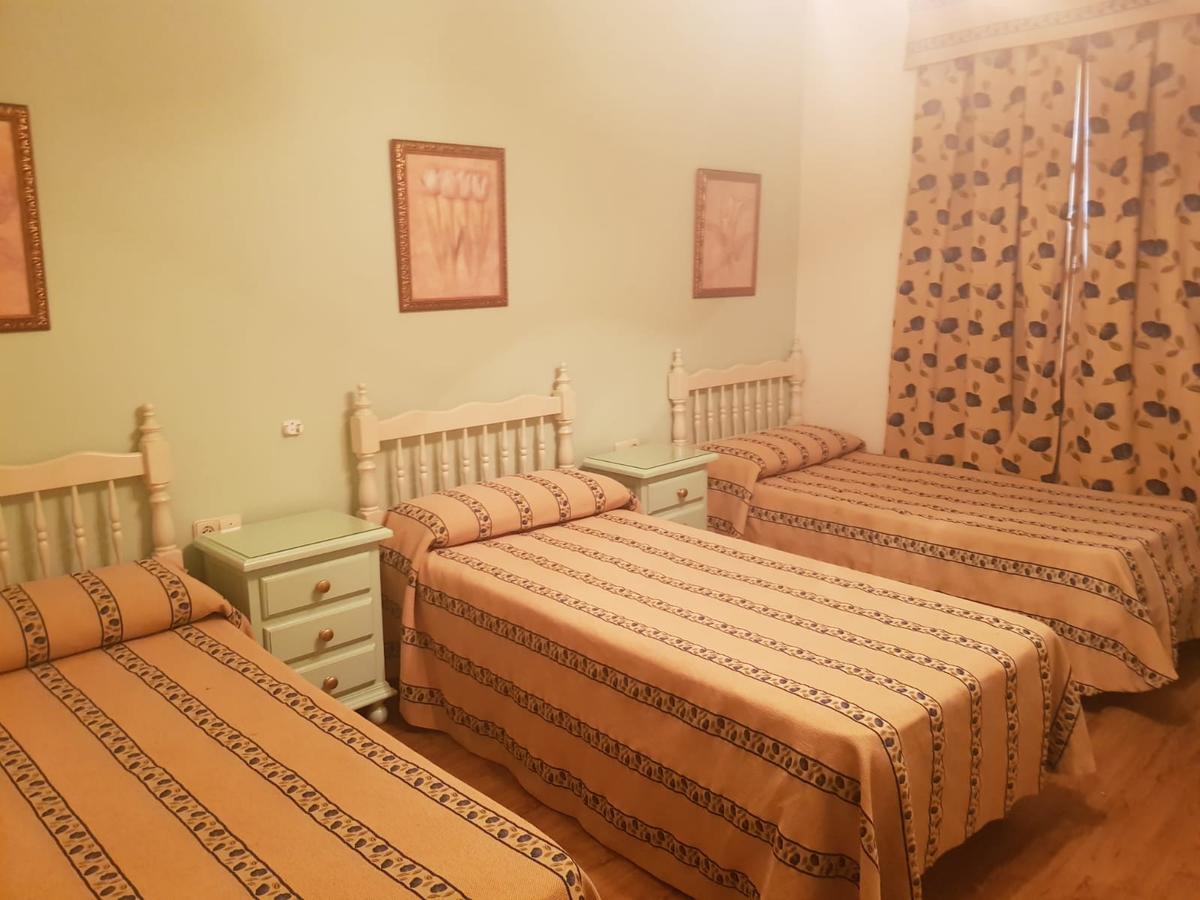 Hostal Hispalis Mairena De Alcor Kültér fotó